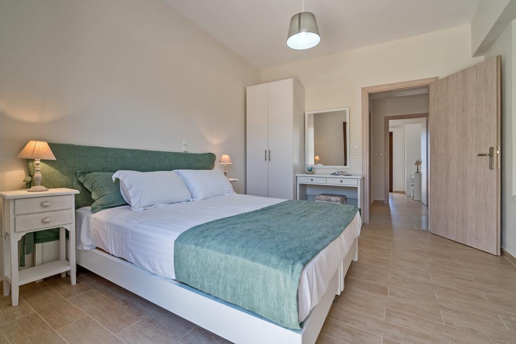 Villa Elysian South Crete ตรีโอเปตรา ภายนอก รูปภาพ