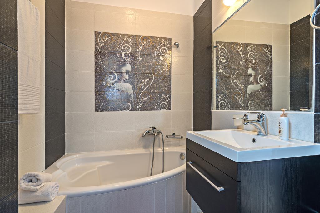 Villa Elysian South Crete ตรีโอเปตรา ภายนอก รูปภาพ