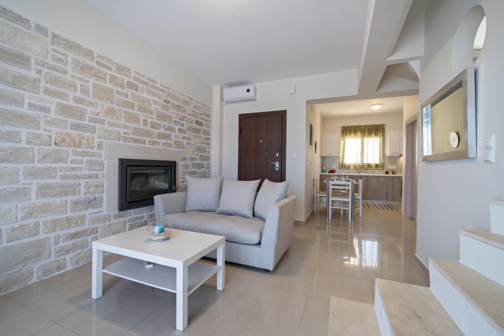 Villa Elysian South Crete ตรีโอเปตรา ภายนอก รูปภาพ